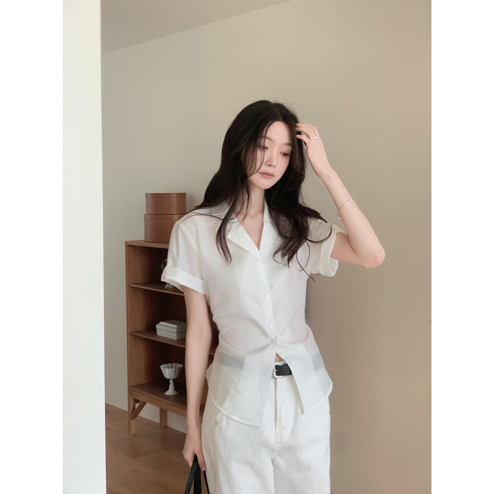 透膚光澤感綁帶襯衫 blouse 3色 / slowand 自訂款 쉬머 라인핏 스트랩 블라우스-細節圖5