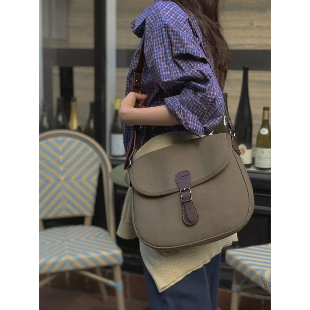 Slowand官網代購 帆布郵差包 #LENTO. Classic canvas leather bag-細節圖4