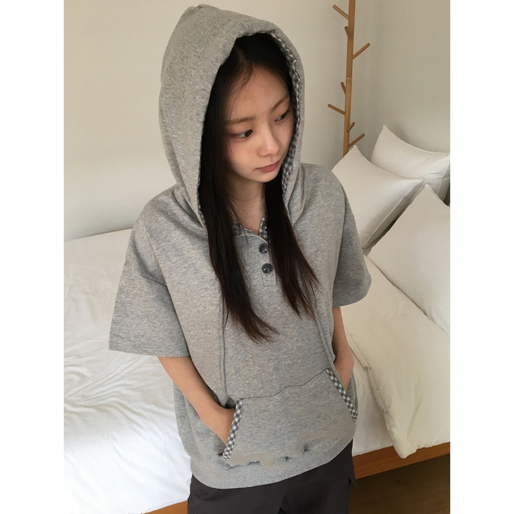 正韓製格紋滾邊短袖連帽上衣 hood 3色 / ba-on 하칸지 체크 배색 버튼 후드 반팔 티-細節圖2