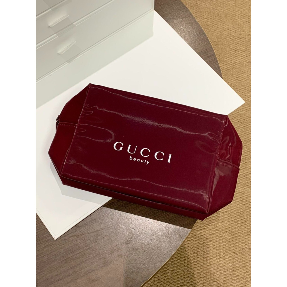 【限量只有6個】GUCCI 古馳安可拉紅漆皮包 像水面流動般的迷人光澤微微流轉 質感高級-細節圖5