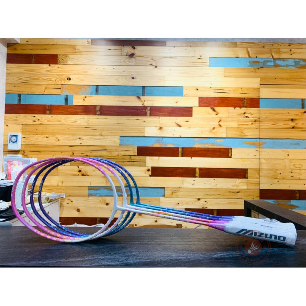 【唯羽生活】MIZUNO🌸【FIORIA LITE】 🌸5U 羽球拍 73MTB52407 73MTB52408-細節圖3