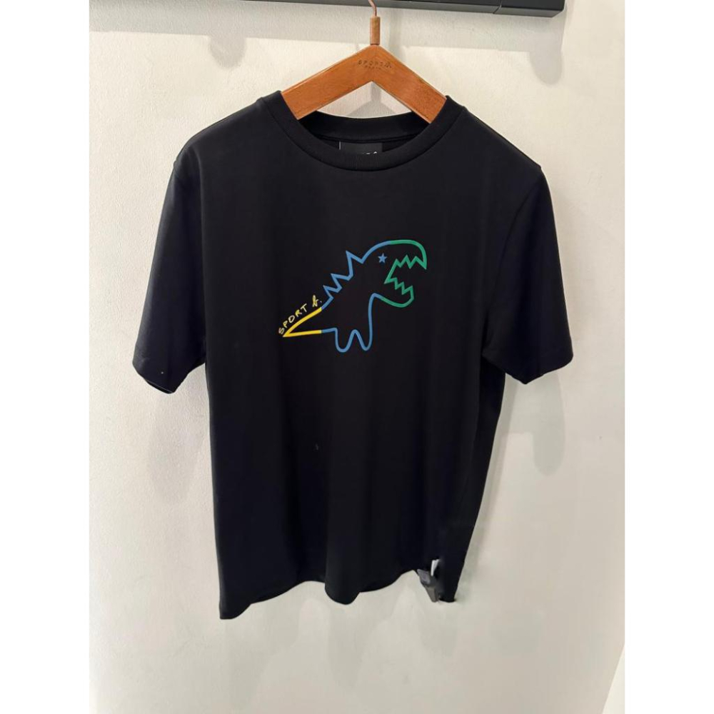 新款 日本 ag.b 小b 日本b 經典 恐龍 塗鴉圖案  男款 黑色 紅色 純棉短袖 短袖 T恤-細節圖2