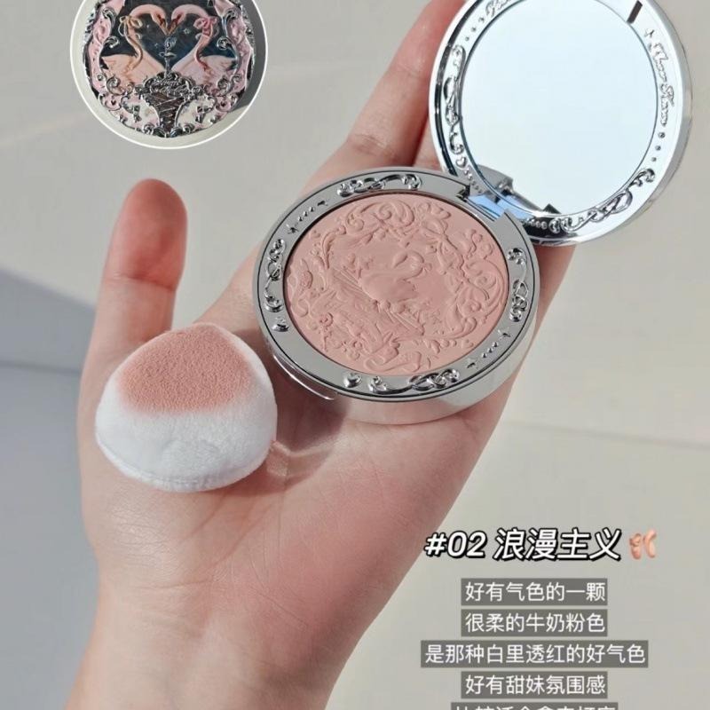 【現貨當日寄出】na的美妝 🥰花知曉腮紅 天鵝芭蕾腮紅 絨霧腮紅 雪霜珍珠 膨脹啞光 自然定妝-細節圖7