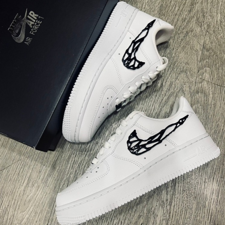 【爆款預購!!】Nike Air Force 1 猛毒 液態金屬黑 IF1686-101-細節圖2