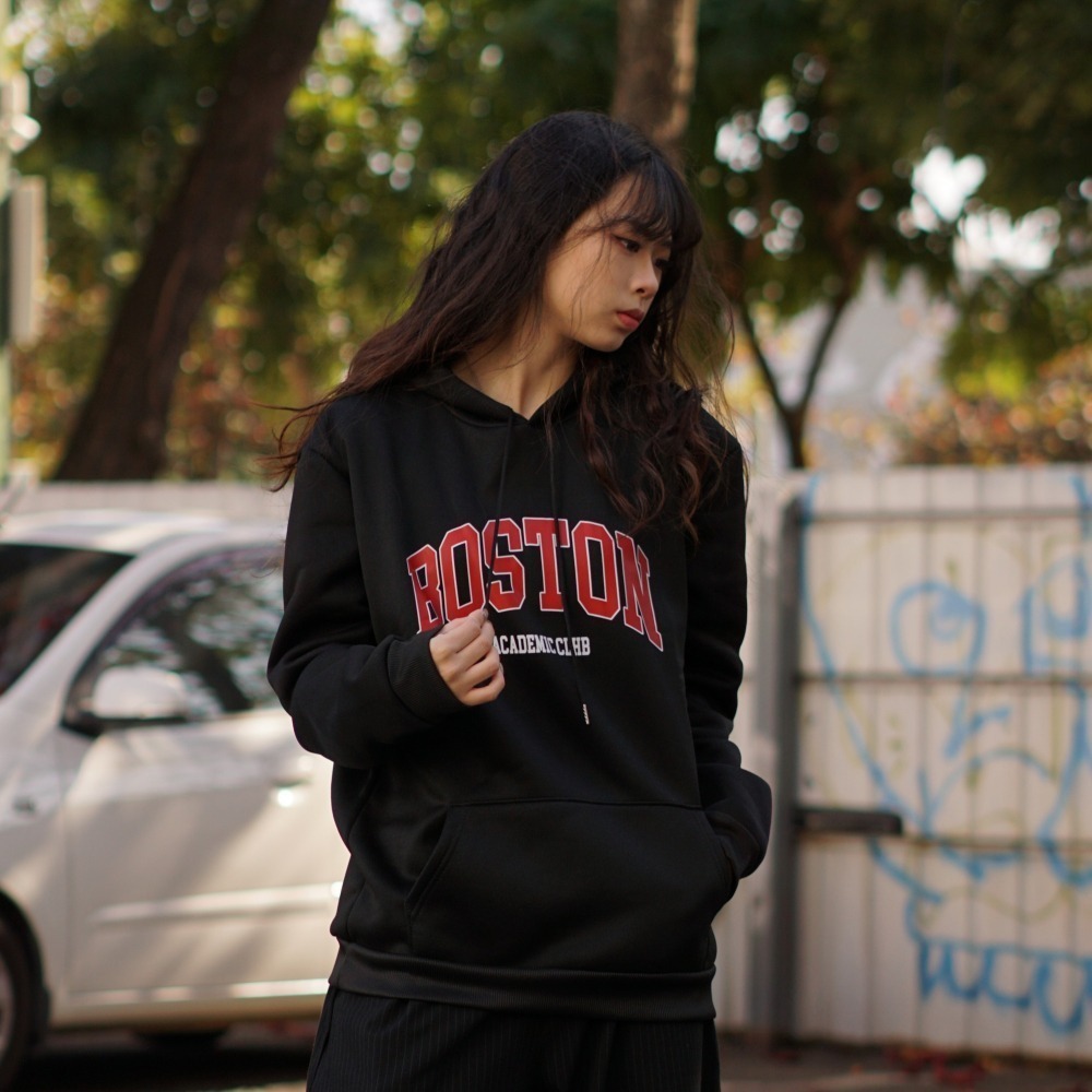 BOSTON 美式字母印花帽T 寬鬆長袖上衣 男女均可 百搭設計 秋冬休閒穿搭-細節圖4