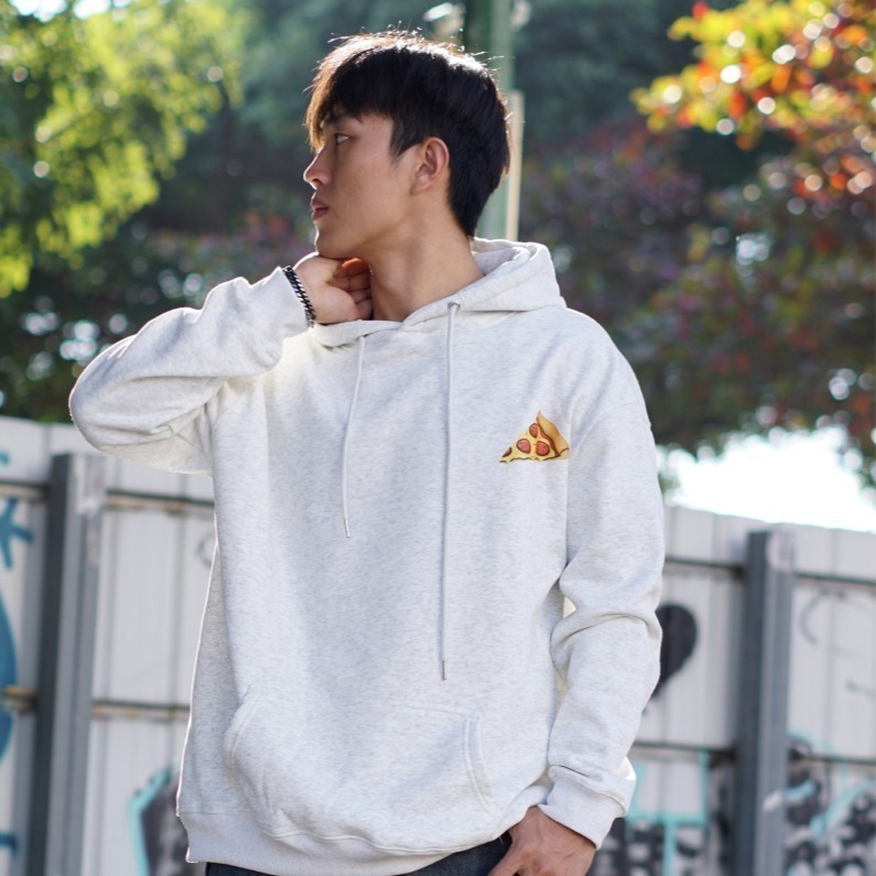 披薩星球UFO牛奶絨毛印花帽T 厚磅寬鬆 落肩連帽上衣 美式街頭 寬鬆長袖上衣 男女皆可 秋冬新品-細節圖3