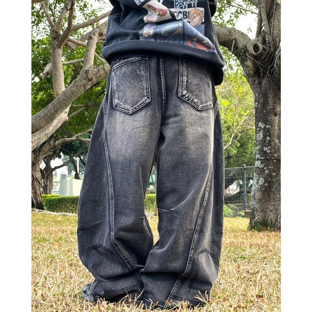 【CHAOZONE】破壞彎刀褲 丹寧直筒褲 寬版牛仔褲 牛仔長褲 牛仔寬褲 直筒褲 寬版長褲 闊腿寬褲-細節圖5