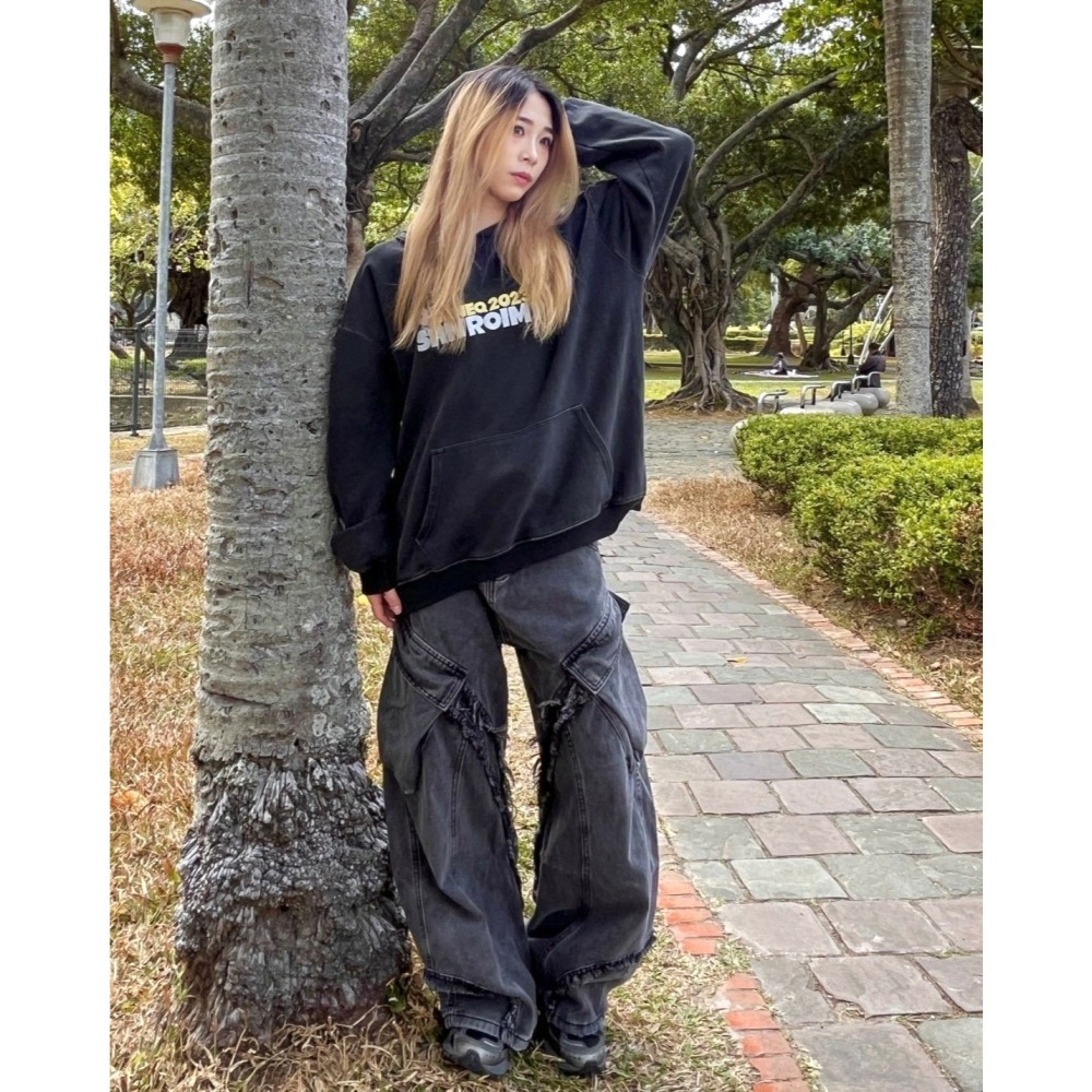 【CHAOZONE】現貨 炸裂新品24hr出貨 立體解構裂線彎刀褲-細節圖5