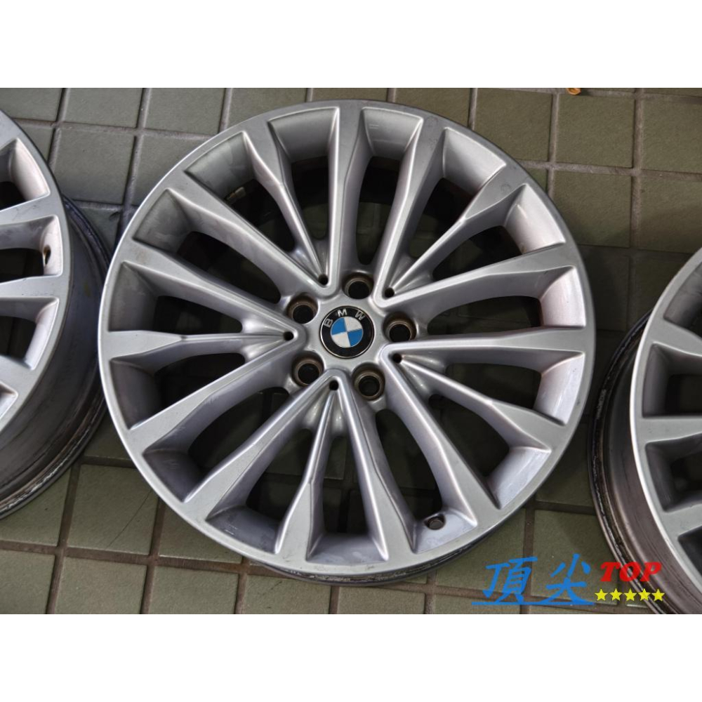【頂尖】優質中古鋁圈18吋 5X112 8J ET30 BMW G30鋁圈 外表有擦傷 無變形 真圓正常 一套12000-細節圖3
