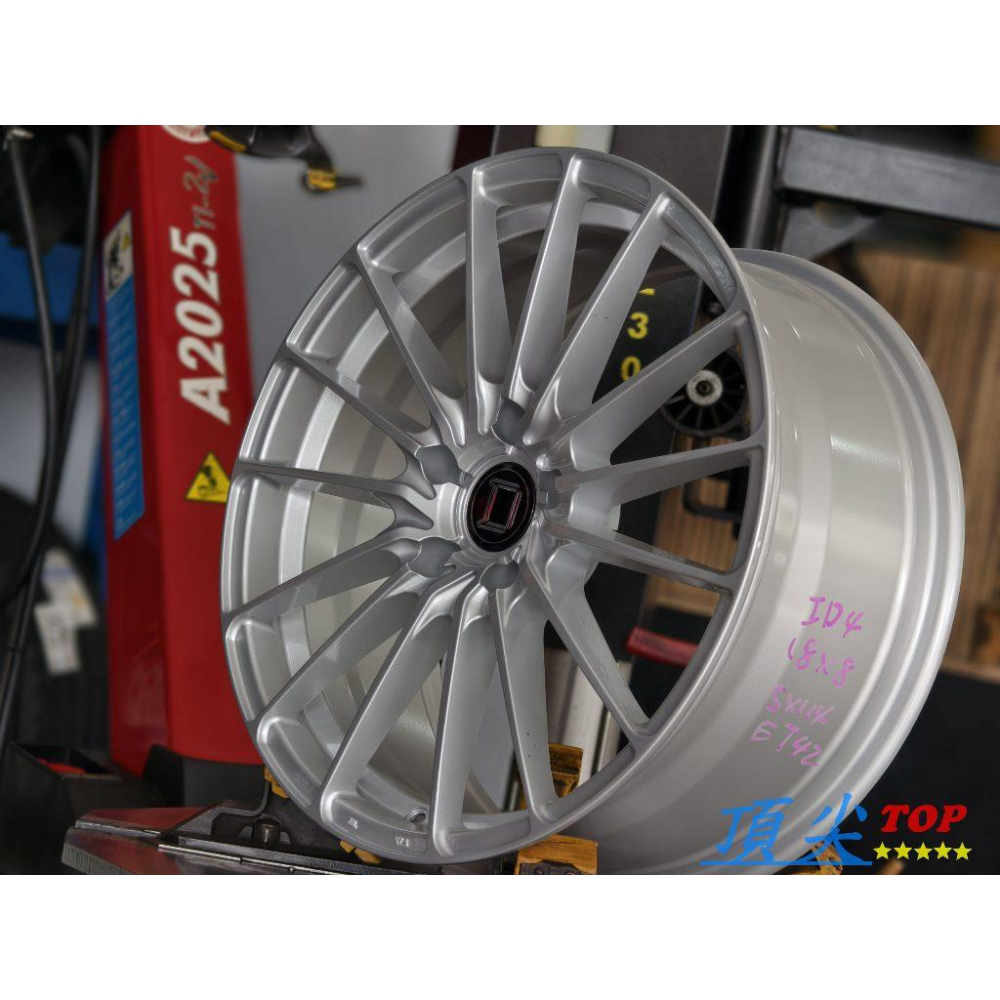 【頂尖】全新DESIGN鋁圈 ID4 18吋旋壓鋁圈 8J 5X114.3 ET42 亮銀色 18吋鋁圈 放射狀鋁圈-細節圖3