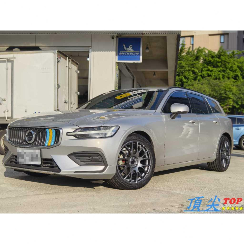 【頂尖】全新 SSR鋁圈GTV04 18吋鋁圈 8.5J 5X108 ET42 閃灰 VOLVO V60鋁圈實車照-細節圖3