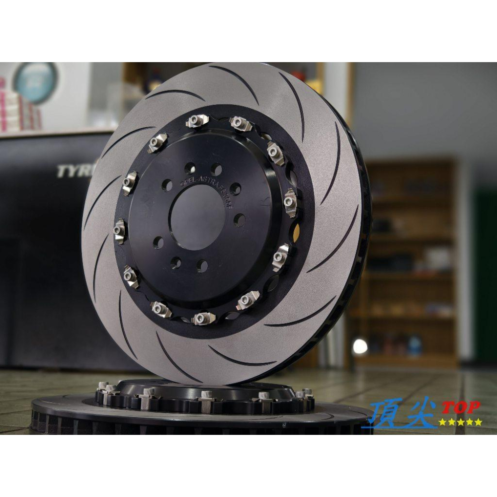 【頂尖】全新 台製四活塞卡鉗/鍛造卡鉗/大四活塞卡鉗 類AP卡鉗9440樣式+浮動碟盤+陶瓷煞車皮+金屬油管+卡鉗座-細節圖4