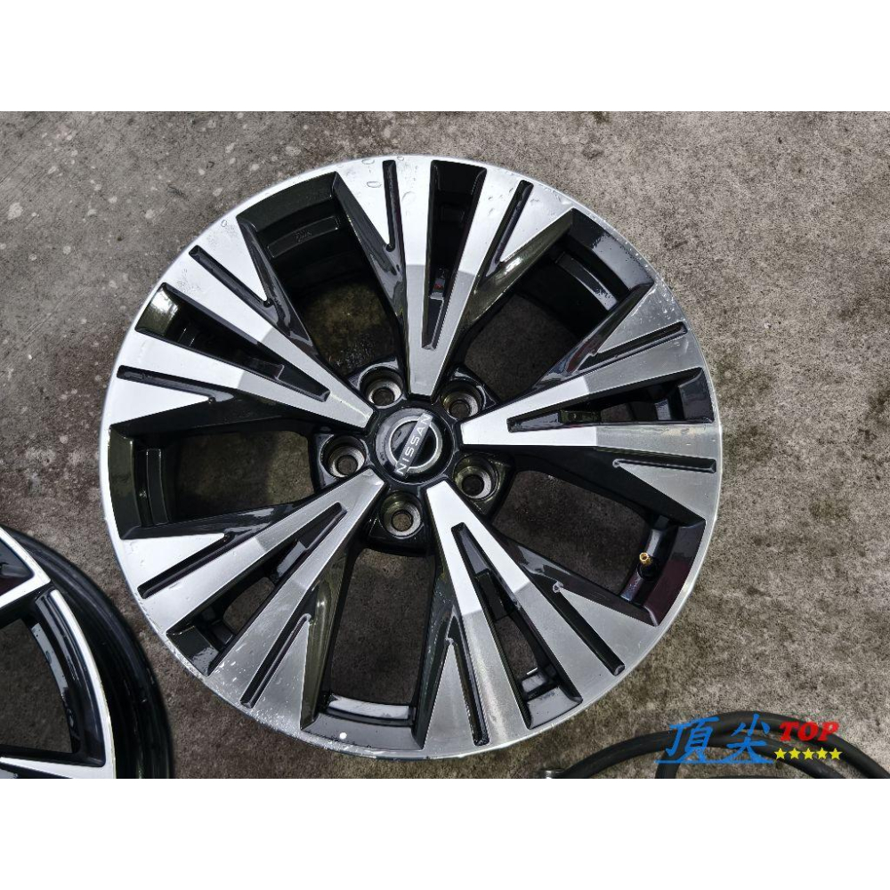 【頂尖】優質中古鋁圈 NISSAN鋁圈  x-trail鋁圈/18吋鋁圈 只有兩顆 可拆賣 一顆2500-細節圖2