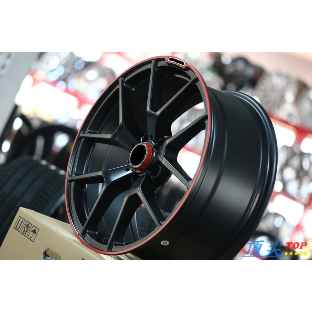 【頂尖】全新類AMG 19吋前後配鋁圈 933 5X112 8.5 9.5J ET42 45 消光黑紅邊 附馬卡龍中心蓋-細節圖3