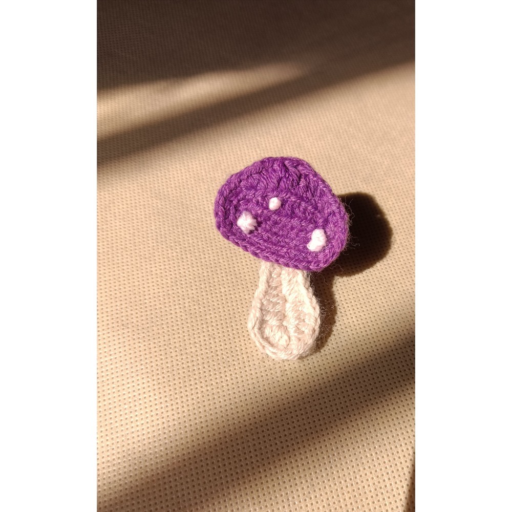 毛線編織香菇造型髮夾（BB夾）-細節圖3