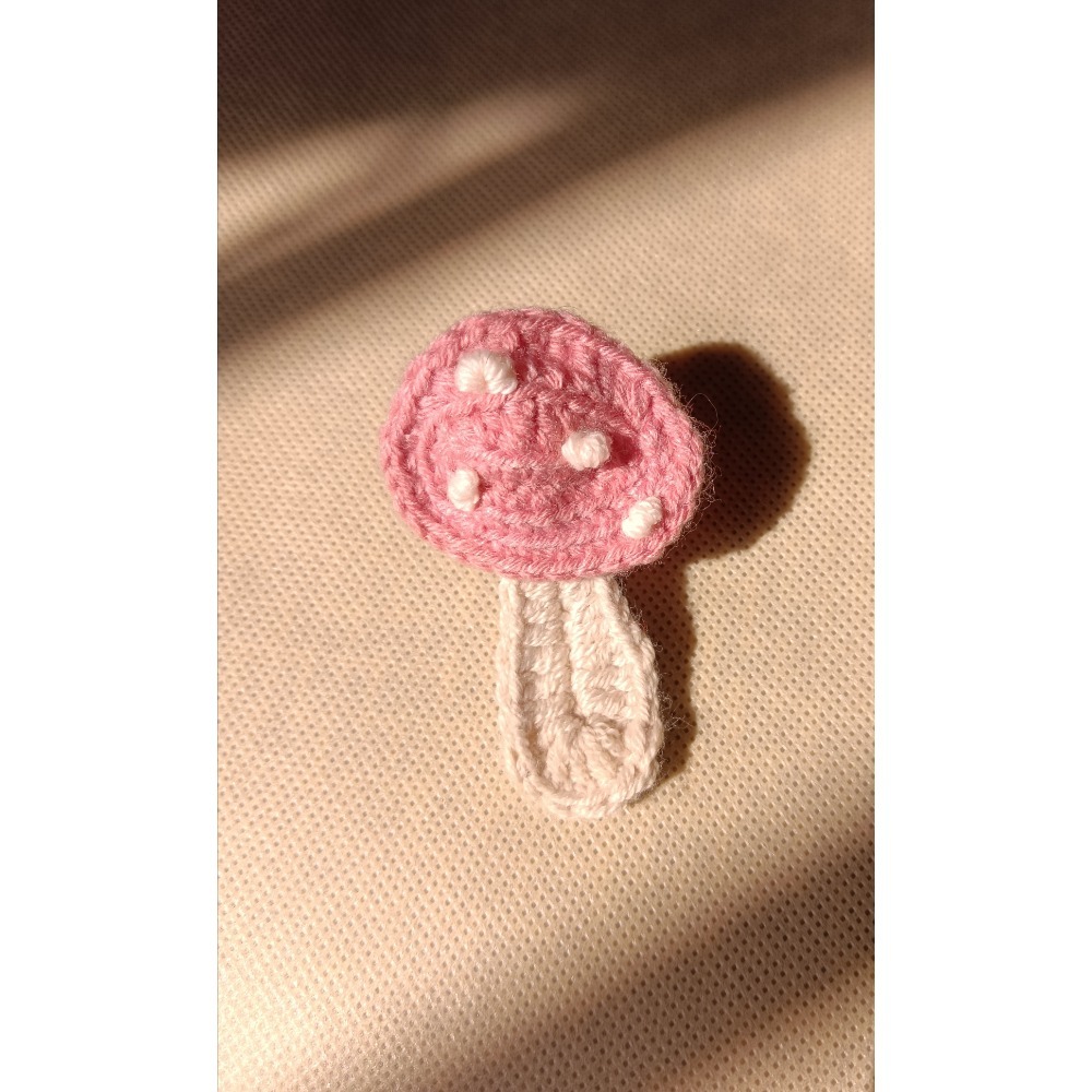 毛線編織香菇造型髮夾（BB夾）-細節圖4