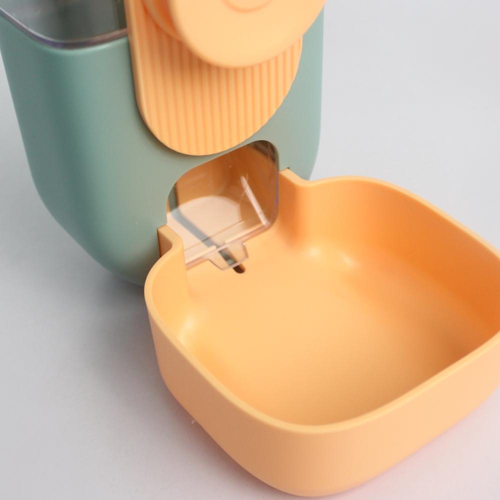 毛寵星人【寵物來了 台灣現貨】懸掛式自動餵食器 自動餵食器 自動飲水器 寵物貓狗-細節圖7
