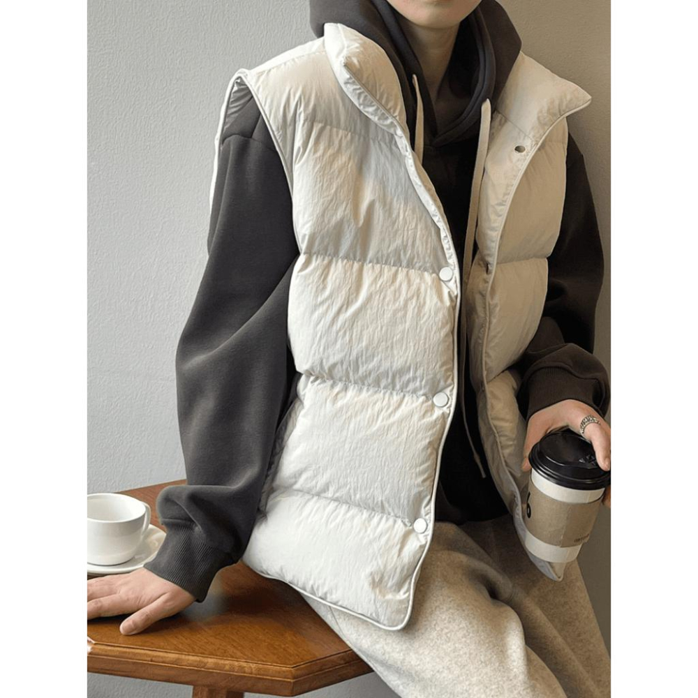 貓町選品🐯台灣現貨 米白色M【Y82160】實拍簡約立領加厚寬鬆棉背心外套-細節圖4
