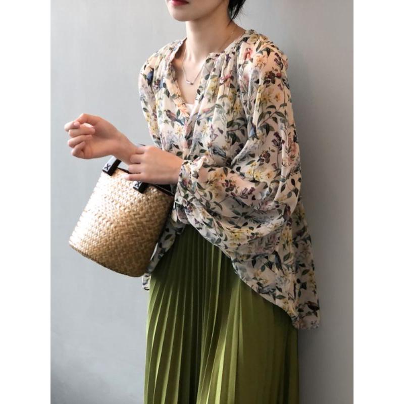 貓町選品🐯台灣現貨 雪紡碎花襯衫 春季新款薄透款設計感氣質上衣<Y80387>-細節圖5