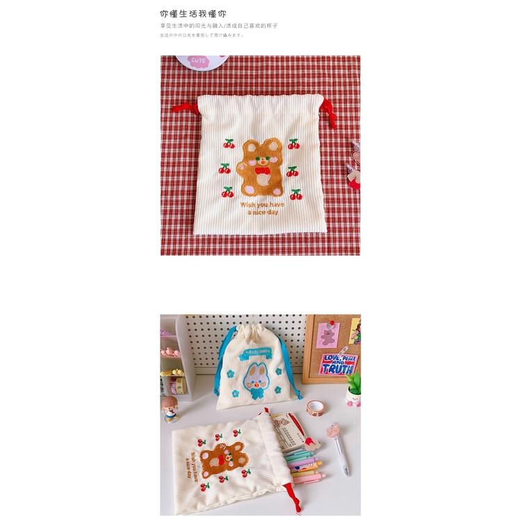 貓町選品🐯台灣現貨 束口袋 收納袋 茶茶熊 芮芮兔 整理袋 衛生棉收納袋 旅遊收納包-細節圖5