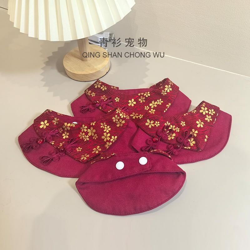 #現貨快速出貨【青衫寵物】原創 ◆新年款红色復古三角巾 貓咪小狗過年 寵物貓咪狗狗頸部裝飾衣服圍脖 2026新品-細節圖2