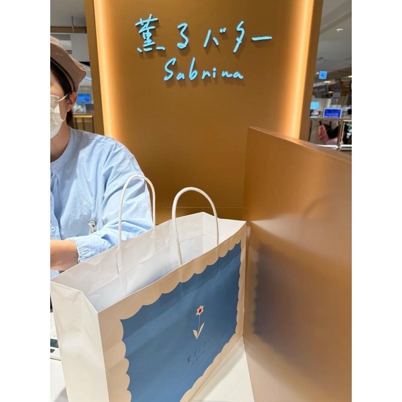 【預購】ᴊᴘ 薫るバター Sabrina 砂糖奶油餅  サブリナ 伴手禮 花形千層酥 花朵 千層酥 奶油 杏仁-細節圖4