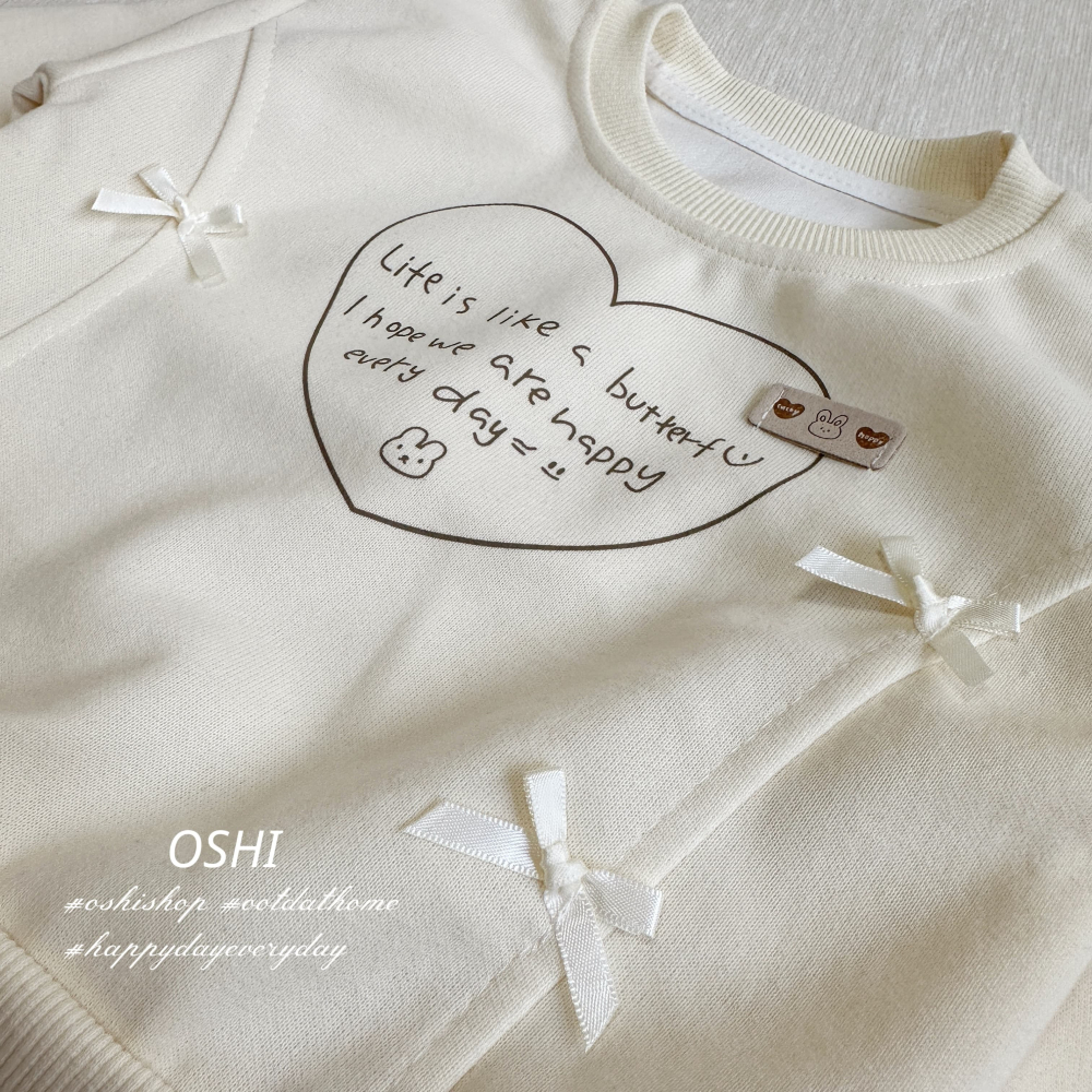 #806 愛心蝴蝶結暖暖上衣-細節圖3