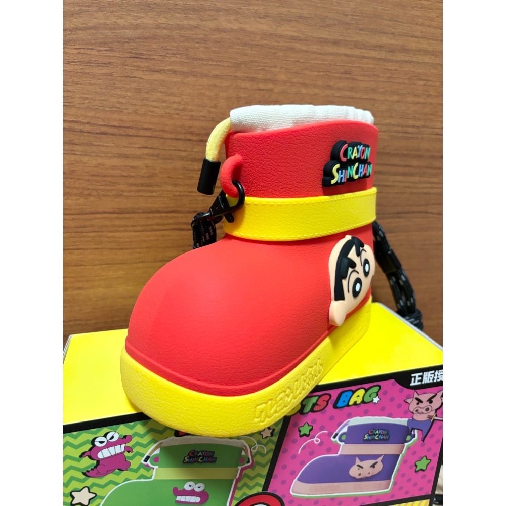 正版雷標蠟筆小新 雨靴斜跨包/斜背包/側背包/矽膠包-細節圖4