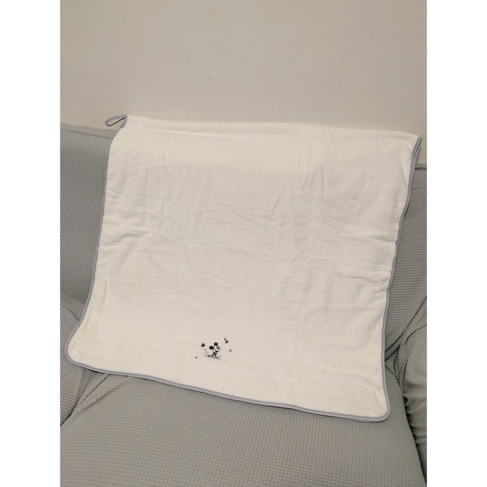 正版授權 迪士尼 米奇 大浴巾 毛巾-細節圖2