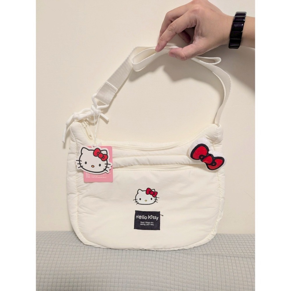 正版授權 三麗鷗 酷洛米 凱蒂貓kitty側背帕洽狗雲朵包-細節圖4