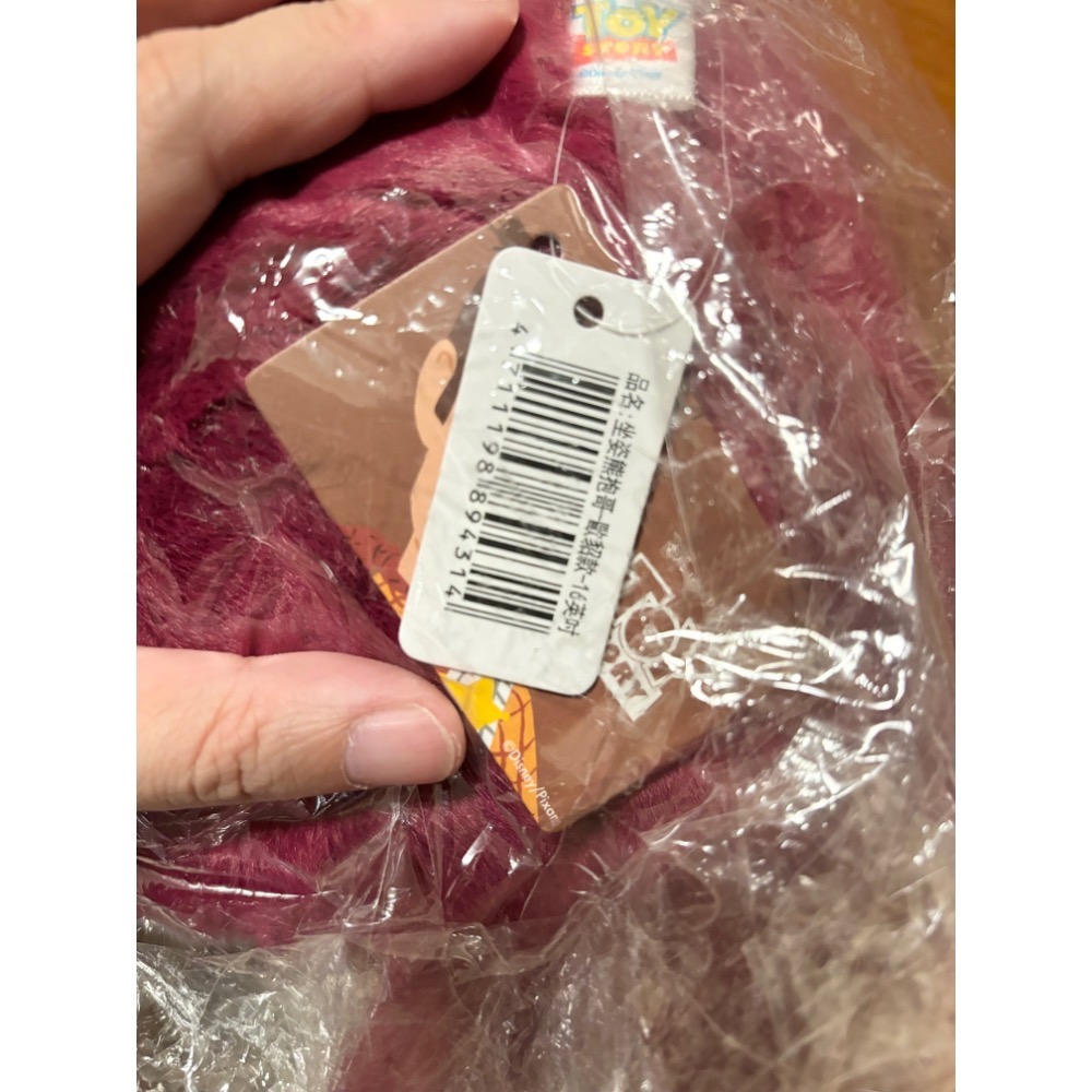 正版雷標 迪士尼 玩具總動員 熊抱哥 草莓熊坐姿娃娃-細節圖2
