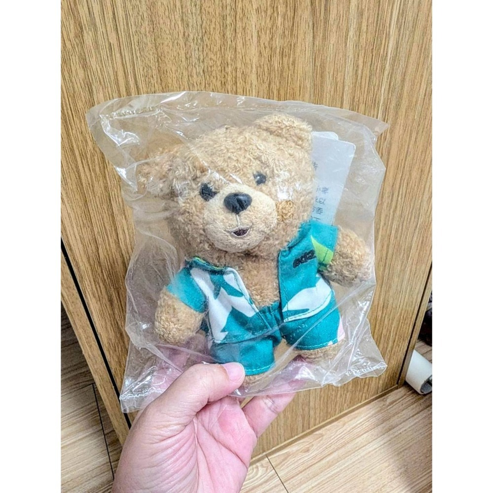 Ted2 泰迪熊 熊麻吉 正版娃娃吊飾鑰匙圈（白帽T/西裝/夏日襯衫）-細節圖2