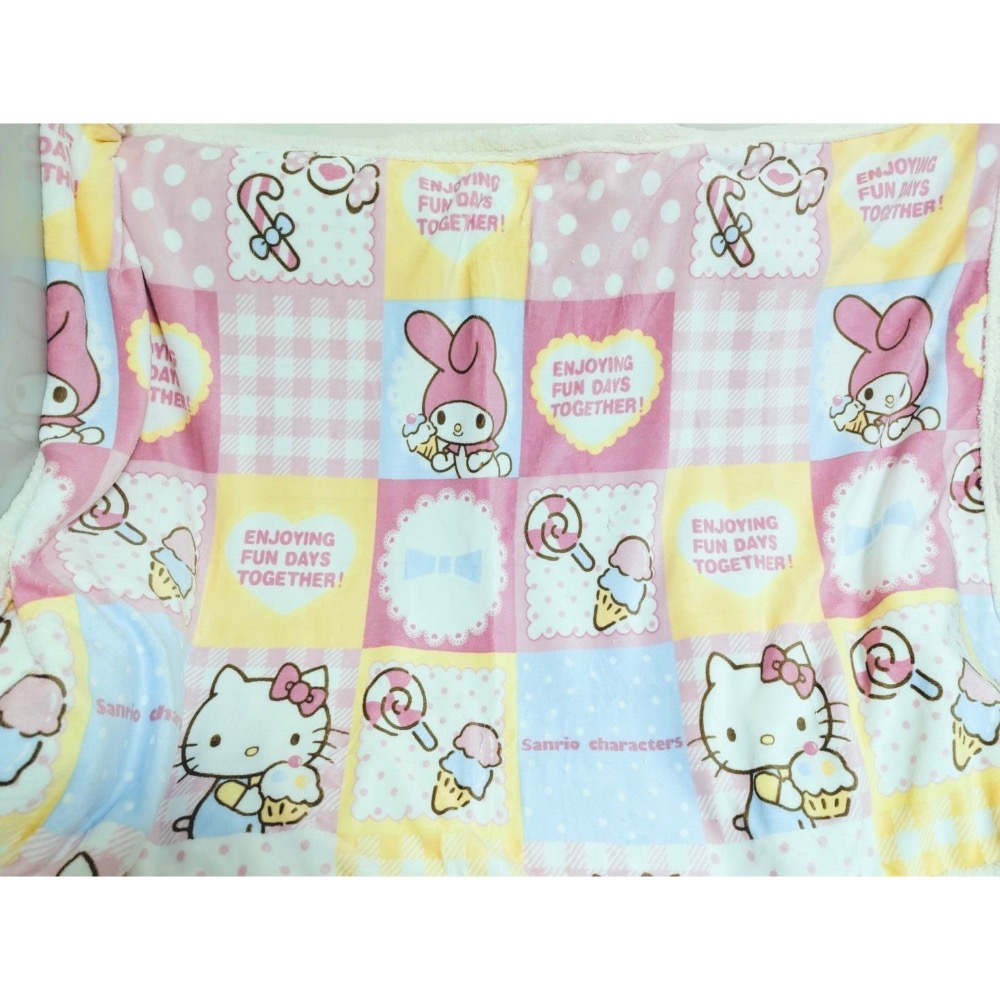 正版授權 雷標 三麗鷗 酷洛米、kitty凱蒂貓、布丁狗、大耳狗、美樂蒂 羊羔絨毛毯-細節圖10