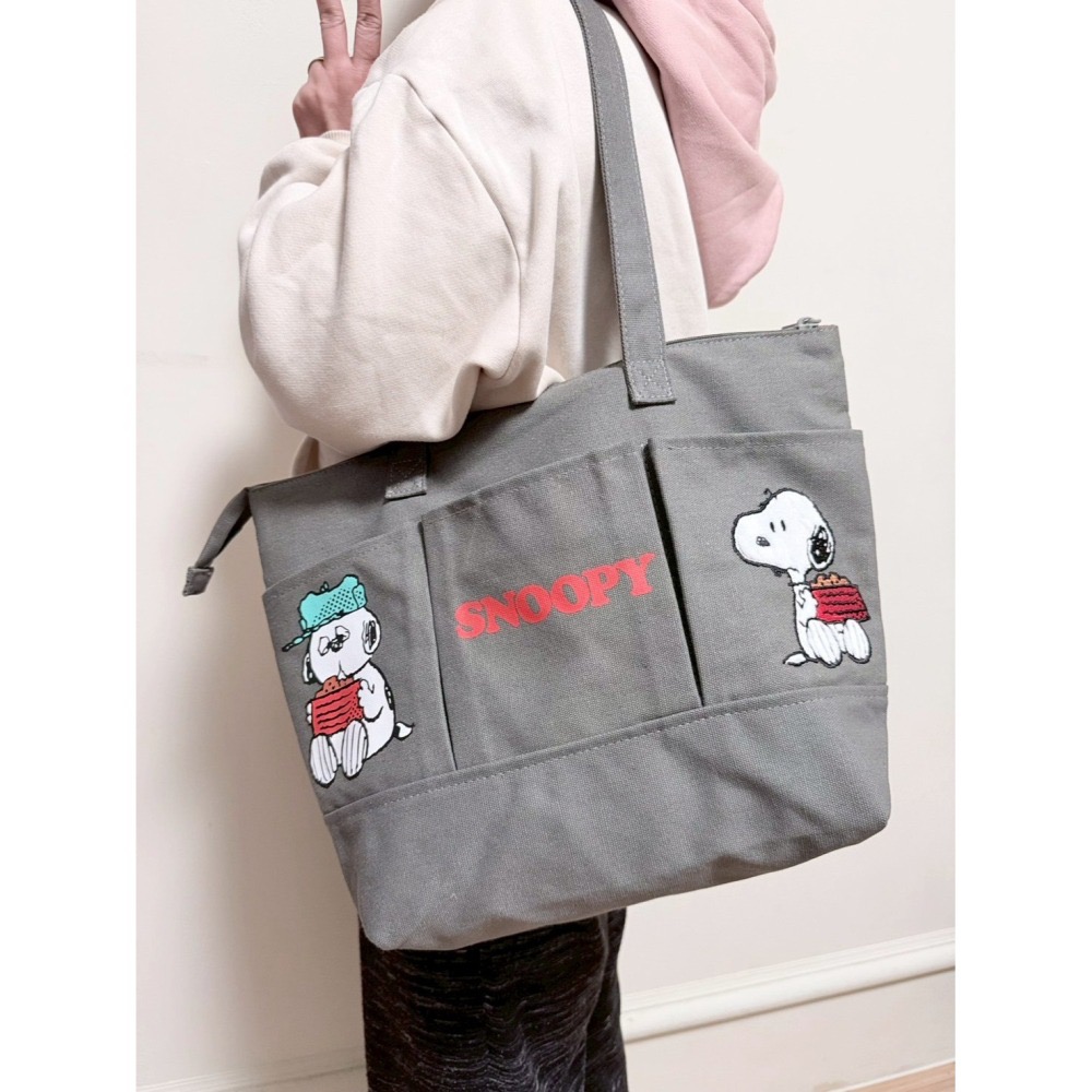 日本景品 史努比 snoopy 肩背帆布包 肩背包-細節圖2