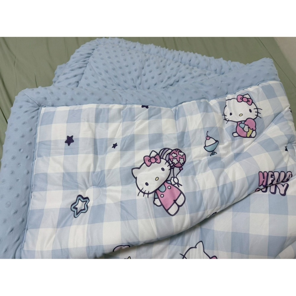 正版雷標 三麗鷗 凱蒂貓 Hello kitty 豆豆絨被-細節圖4