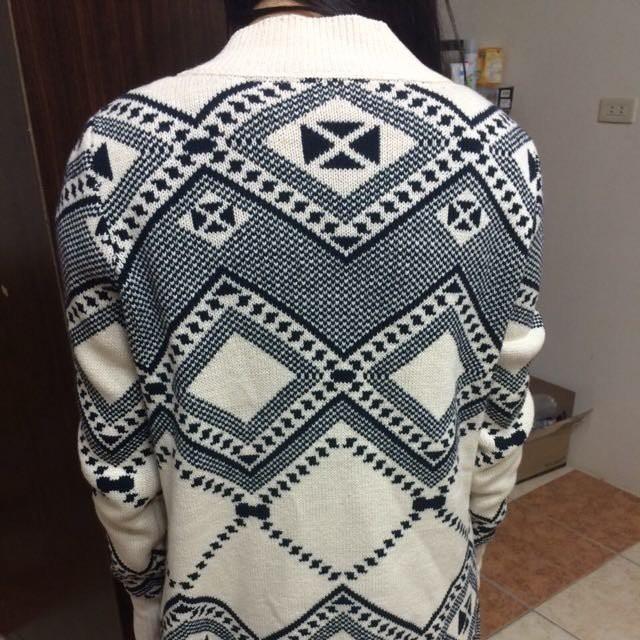 若雷毛衣特賣會購入：國外訂單 毛衣外套-細節圖3