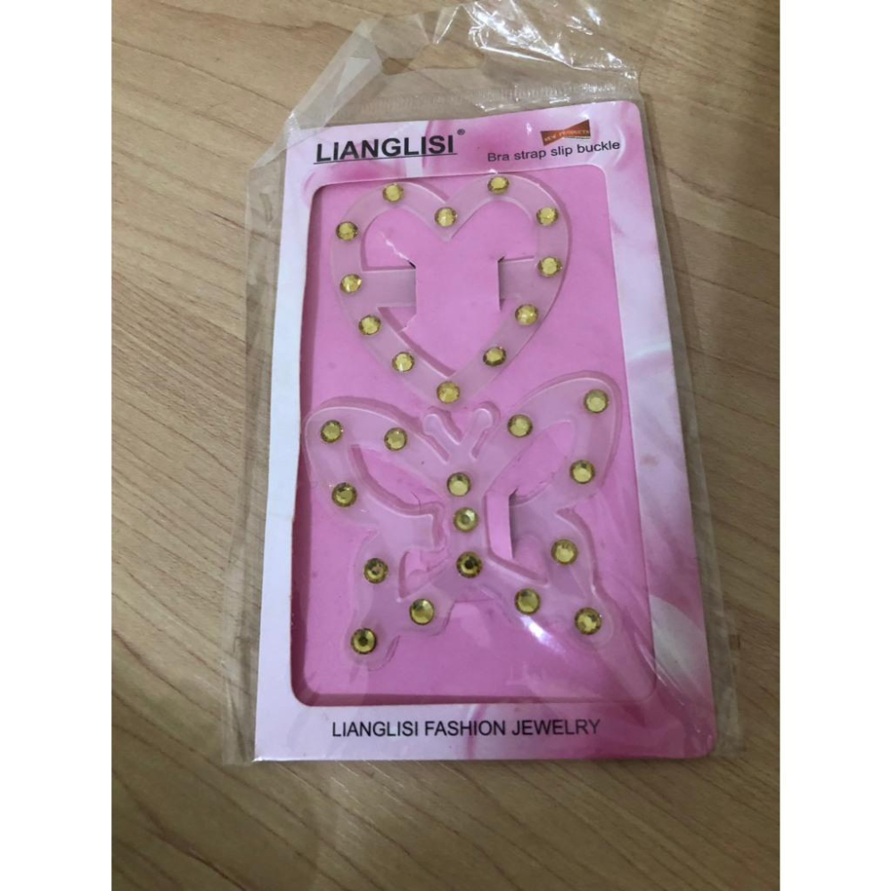 全新轉售 美背計畫 LIANGLISI 蝴蝶心型防滑扣 晶鑽肩帶防滑扣｜不只是固定，更是妳的隱形首飾-細節圖2