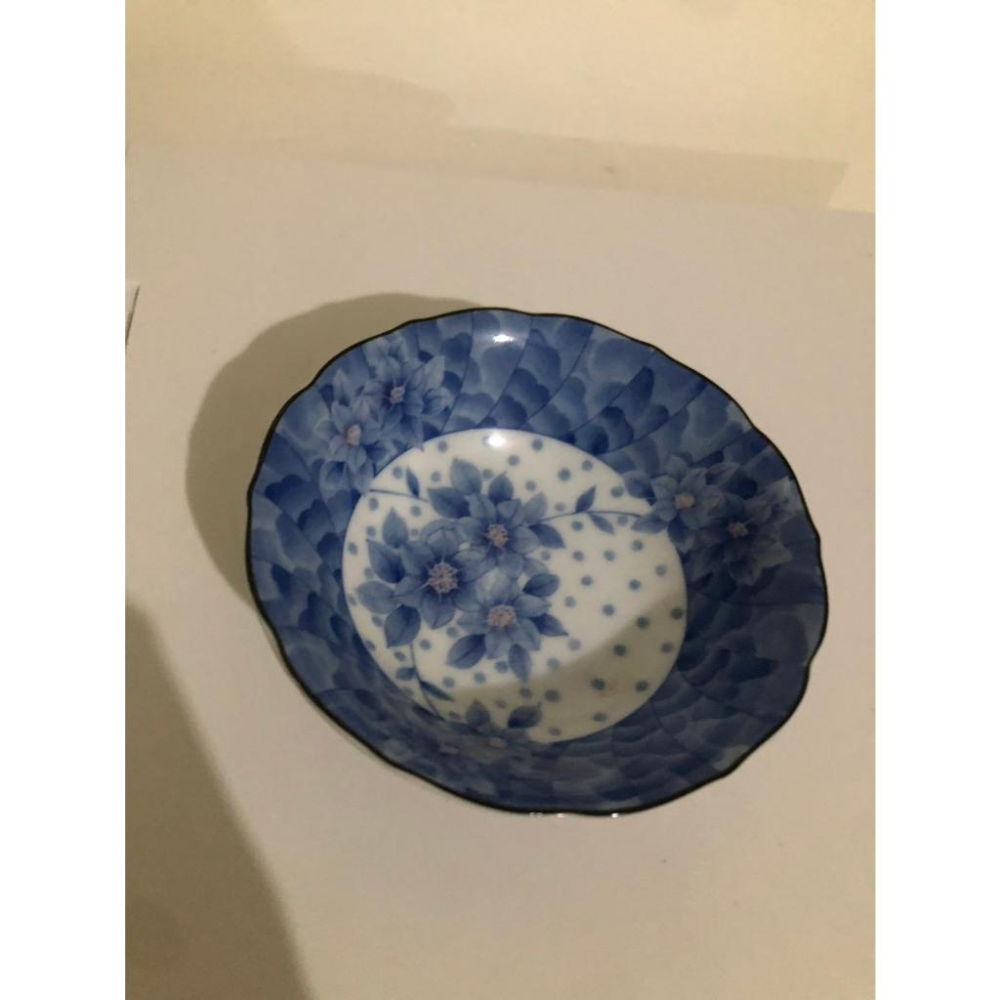 二手 藍色花卉與葉片 日式堯峰瓷碗醬料碟-細節圖2