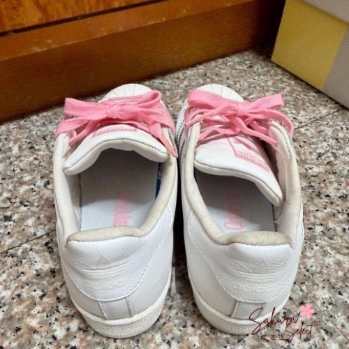 【二手出清】adidas Superstar 粉標粉帶 白粉配色經典貝殼頭休閒鞋-細節圖3