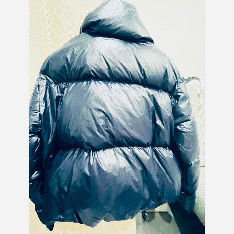 HUGO BOSS 女用冬天短版羽絨外套 全新公司貨 限量現貨 快速出貨-細節圖2