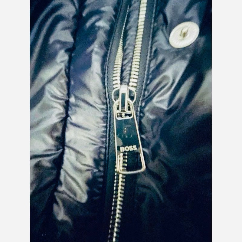HUGO BOSS 女用冬天短版羽絨外套 全新公司貨 限量現貨 快速出貨-細節圖4
