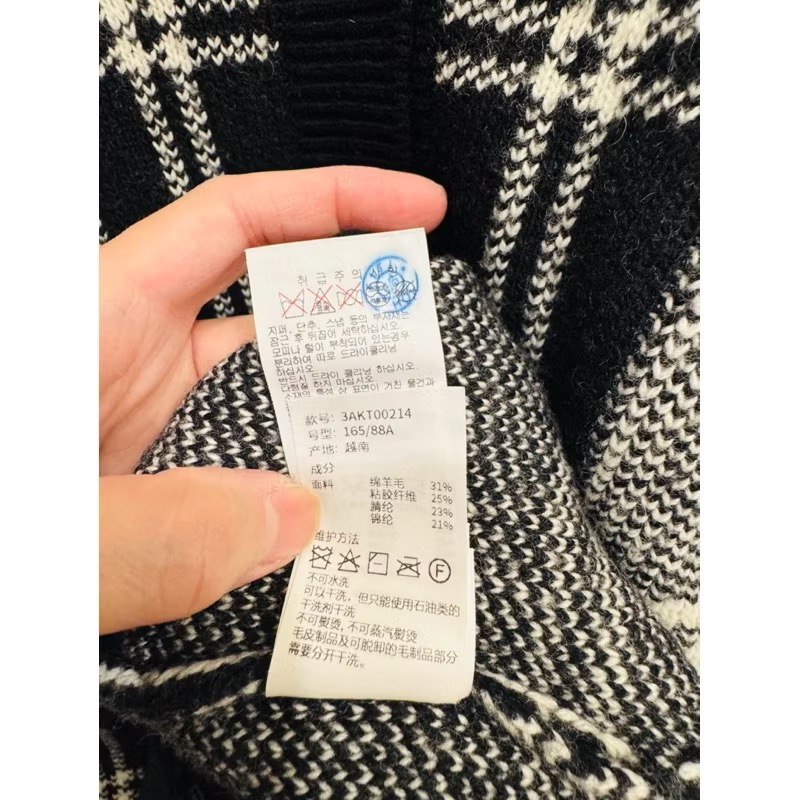 MLB女用長版毛衣外套S尺寸 全新公司貨 限量現貨 快速出貨-細節圖5