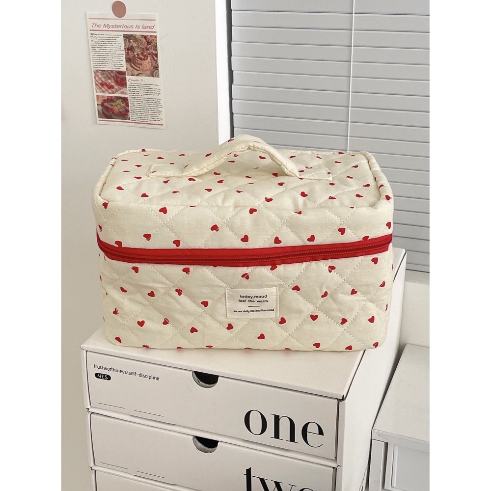 🌟🌟『Yo省錢』軟綿綿大化妝包-規格圖2