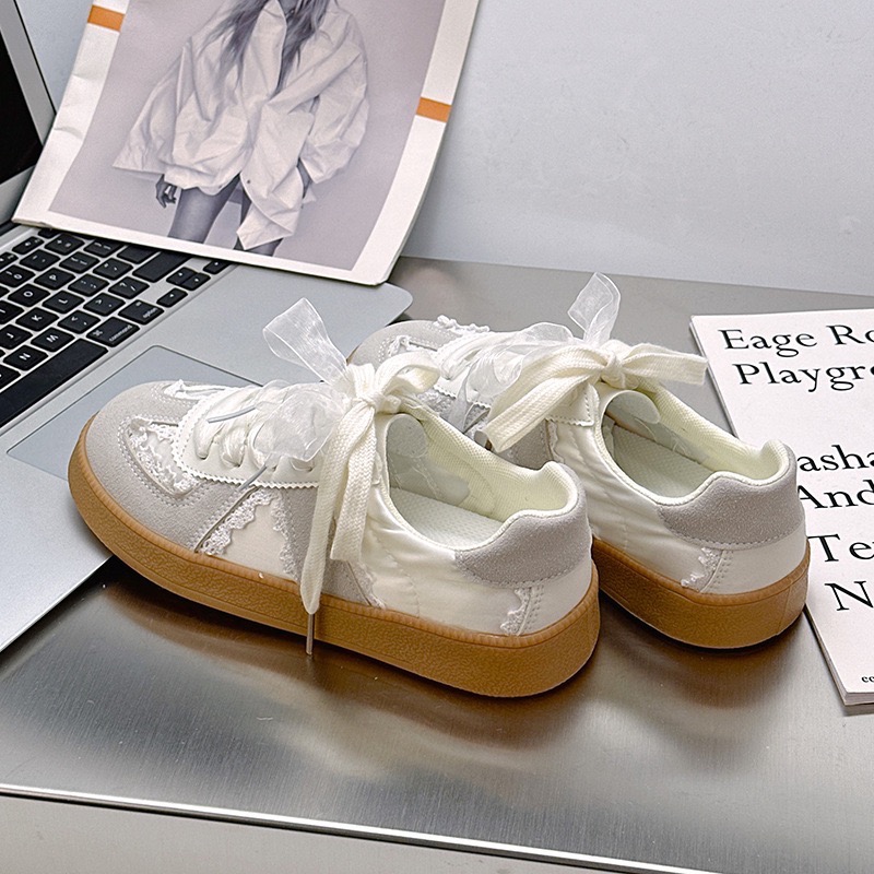 預購☀️『Yo省錢』超美蕾絲德訓鞋 鞋子-細節圖5