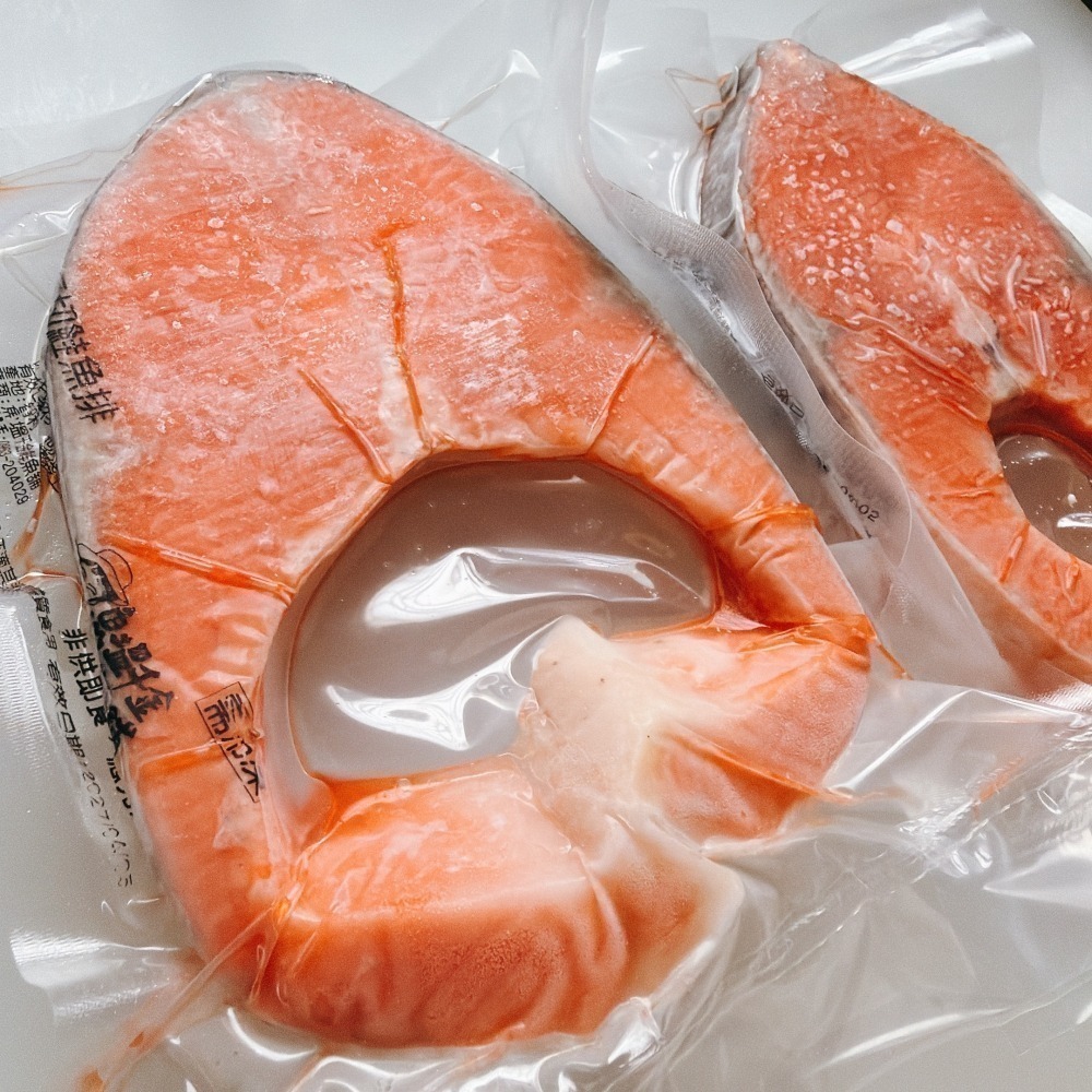 厚切鮭魚-細節圖3