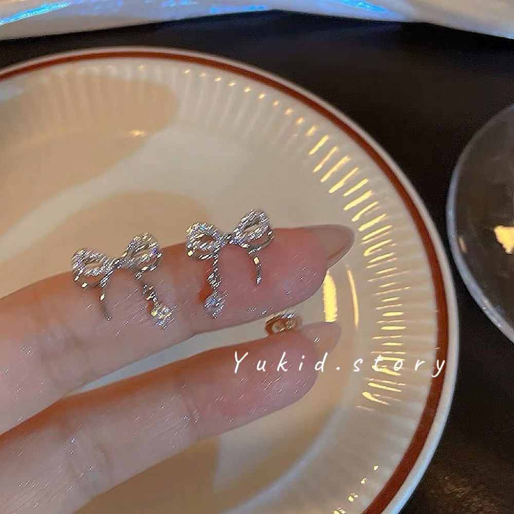 S925銀蝴蝶結鋯石耳釘-細節圖3