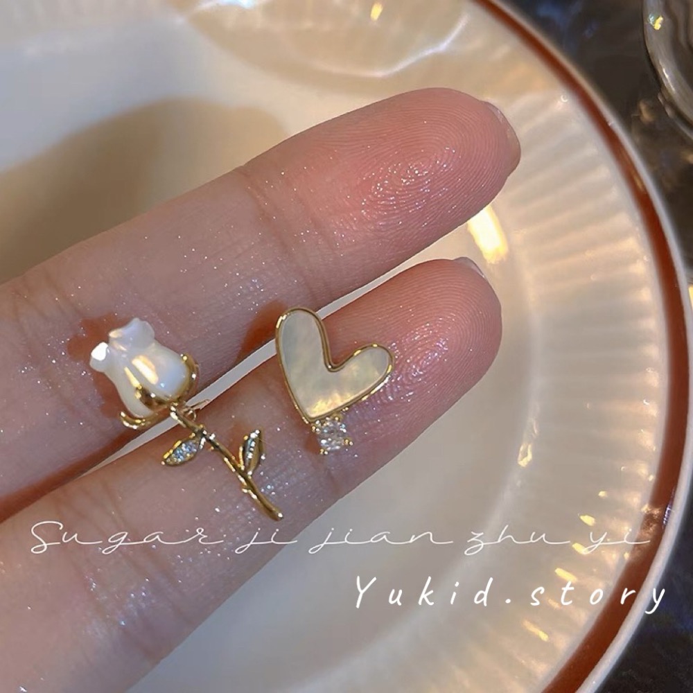 鬱金香愛心耳釘 S925銀針-細節圖4