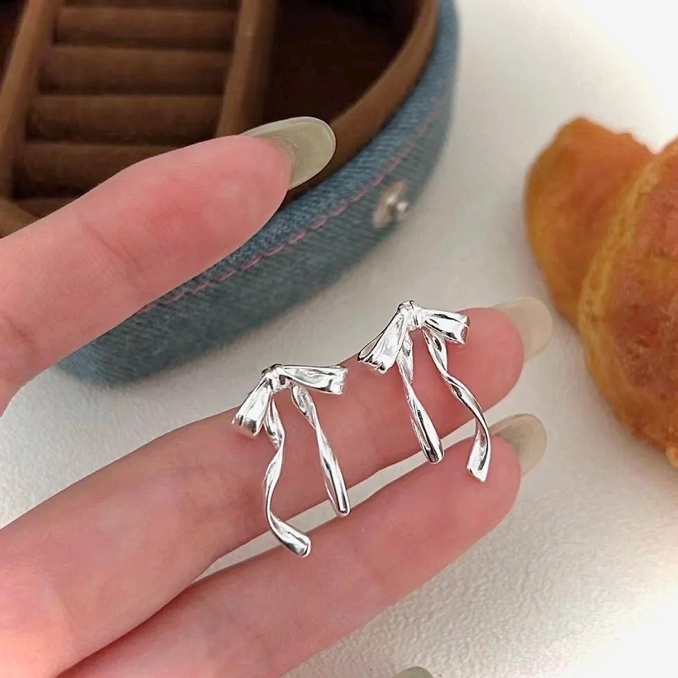 s925銀 緞帶蝴蝶結耳環-細節圖3