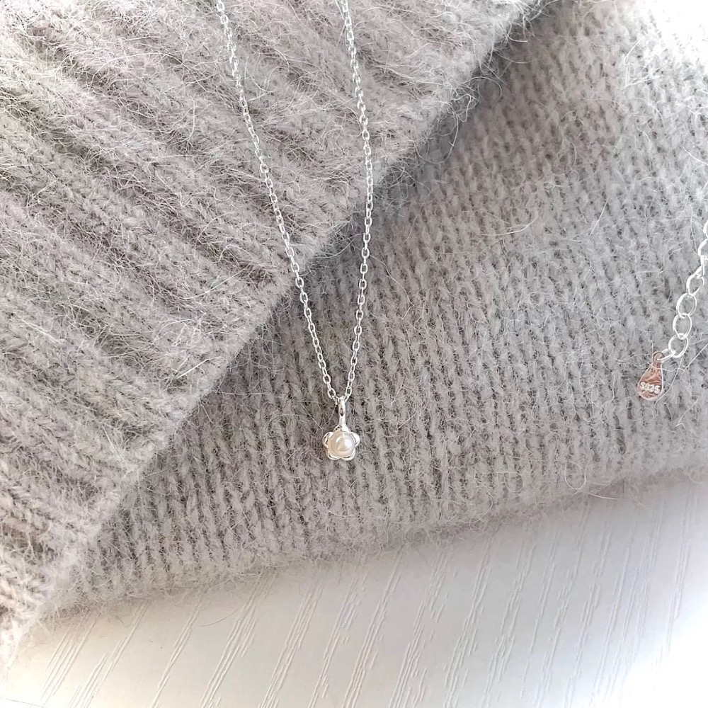 S925銀小花珍珠項鍊-細節圖4