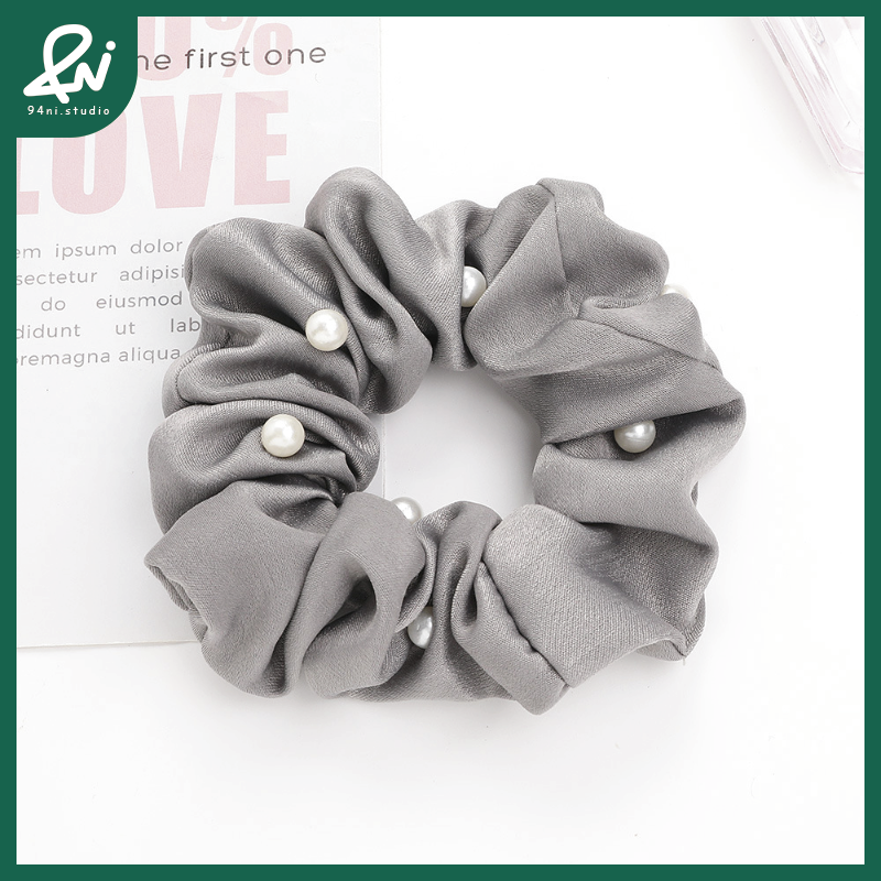 『台灣現貨』12cm韓版珍珠大腸髮圈｜氣質簡約髮飾｜馬尾必備布藝髮繩【94ni.studio】-細節圖10